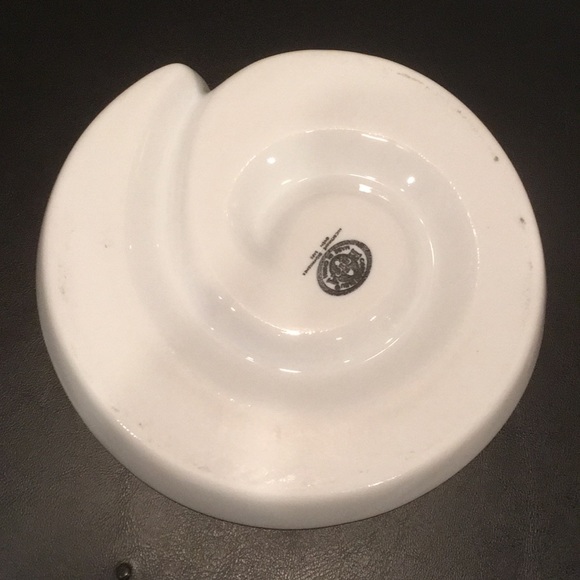 Unique Dish - Olive Oil or Candy 6.5" - Picture 4 of 7